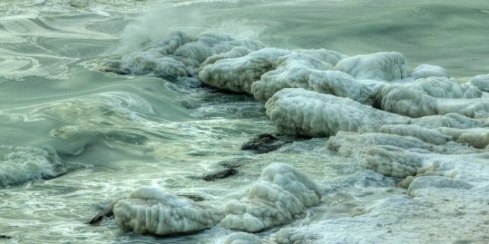 Замерзшее Черное море