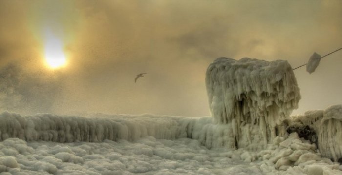 Замерзшее Черное море