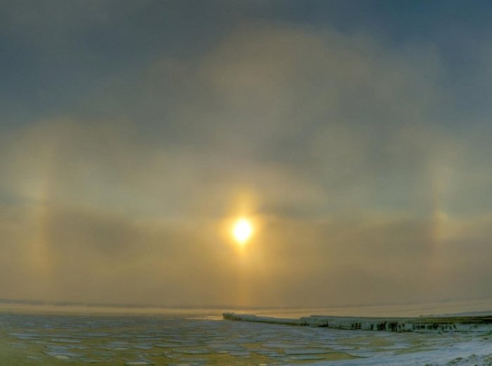 Замерзшее Черное море