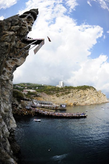 Лучшие фото с Red Bull Cliff Diving