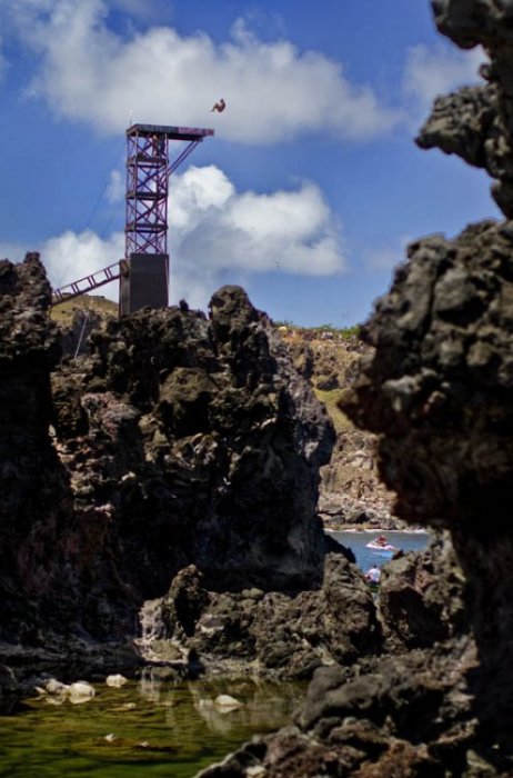 Лучшие фото с Red Bull Cliff Diving