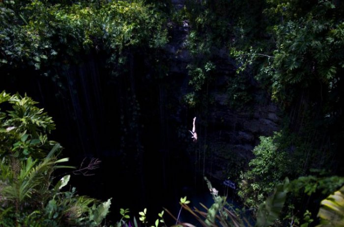 Лучшие фото с Red Bull Cliff Diving