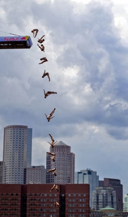 Лучшие фото с Red Bull Cliff Diving
