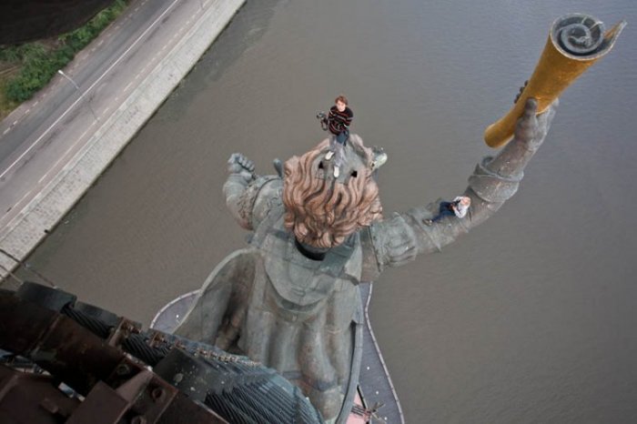 Фотографии руфера Вадима Махорова – выше только звезды